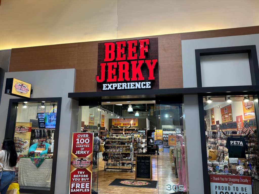 Grapevine Mills Mall, Beef Jerky Place - Kenneth Holland